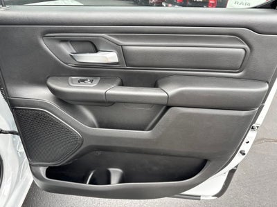 2026 RAM Ram 1500 RAM 1500 TRADESMAN CREW CAB 4X4 5'7' BOX