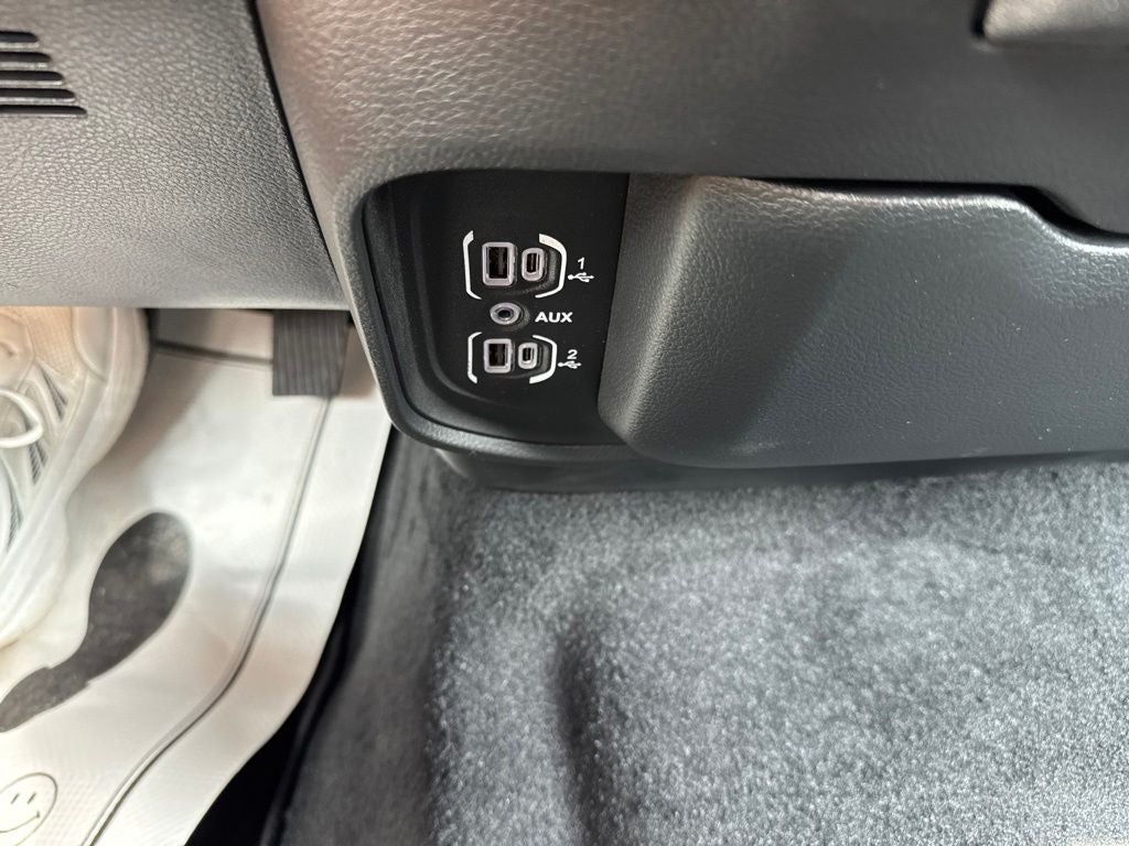 2026 RAM Ram 1500 RAM 1500 TRADESMAN CREW CAB 4X4 5'7' BOX