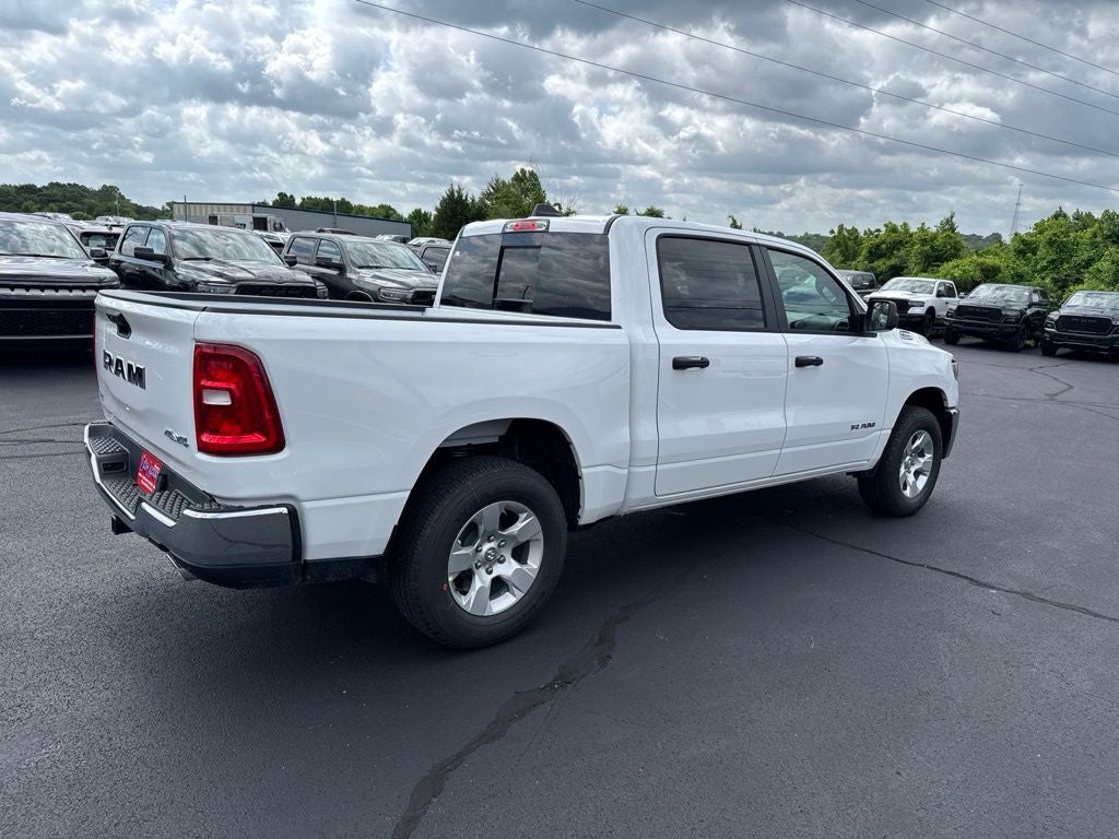 2026 RAM Ram 1500 RAM 1500 TRADESMAN CREW CAB 4X4 5'7' BOX