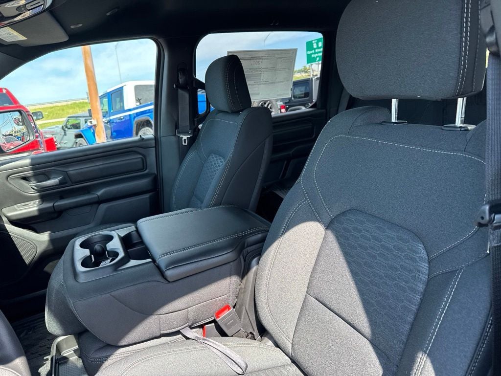 2026 RAM Ram 1500 RAM 1500 WARLOCK CREW CAB 4X4 5'7' BOX