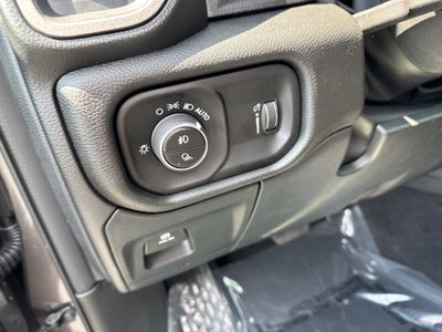 2026 RAM Ram 1500 RAM 1500 WARLOCK CREW CAB 4X4 5'7' BOX