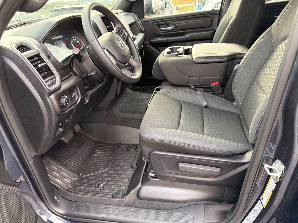 2027 RAM Ram 1500 RAM 1500 WARLOCK CREW CAB 4X4 5'7' BOX