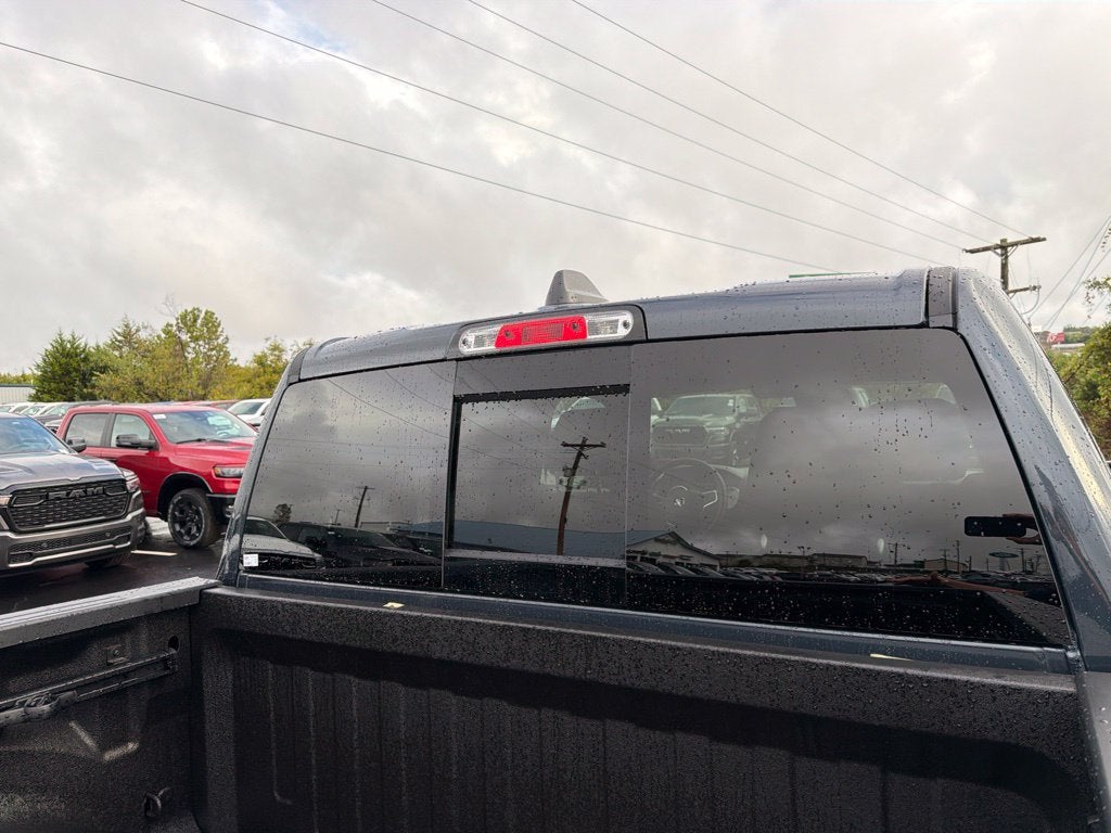 2027 RAM Ram 1500 RAM 1500 WARLOCK CREW CAB 4X4 5'7' BOX