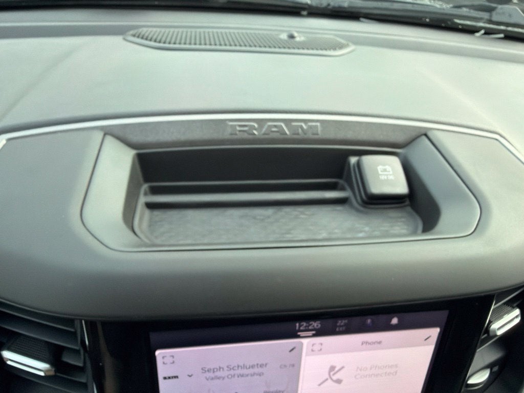 2027 RAM Ram 1500 RAM 1500 WARLOCK CREW CAB 4X4 5'7' BOX