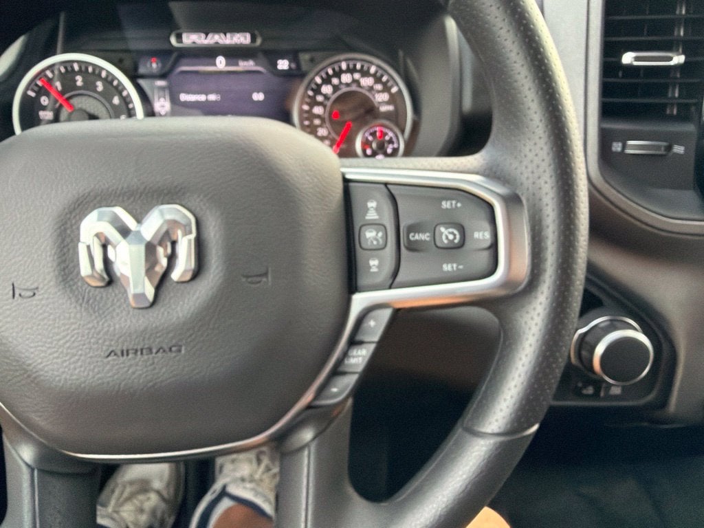 2027 RAM Ram 1500 RAM 1500 WARLOCK CREW CAB 4X4 5'7' BOX