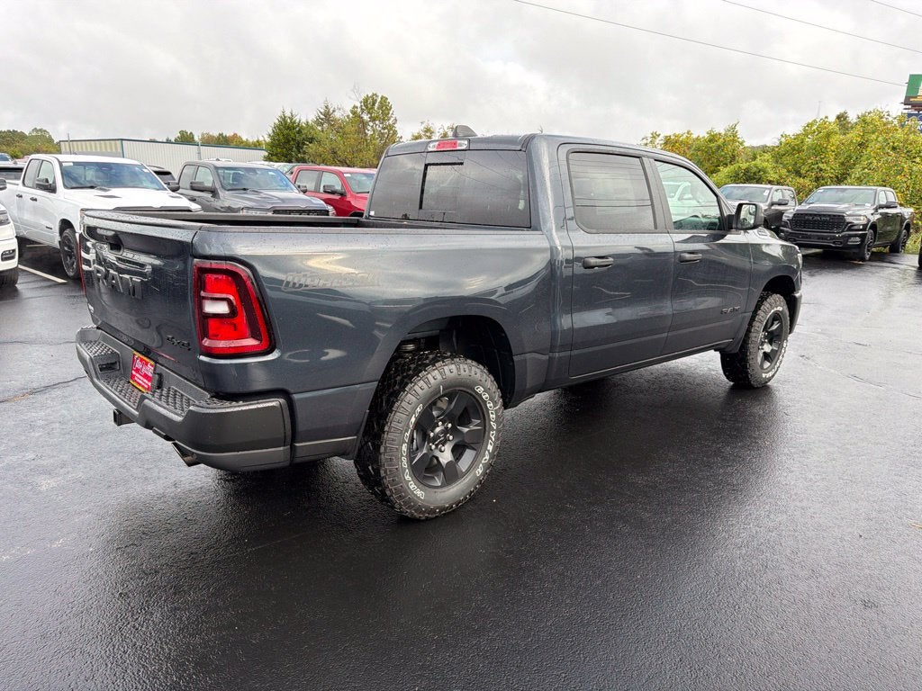 2027 RAM Ram 1500 RAM 1500 WARLOCK CREW CAB 4X4 5'7' BOX