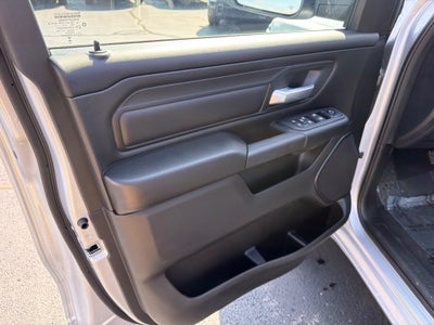 2027 RAM Ram 1500 RAM 1500 TRADESMAN CREW CAB 4X4 5'7' BOX