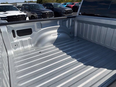 2027 RAM Ram 1500 RAM 1500 TRADESMAN CREW CAB 4X4 5'7' BOX