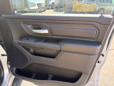 2027 RAM Ram 1500 RAM 1500 TRADESMAN CREW CAB 4X4 5'7' BOX