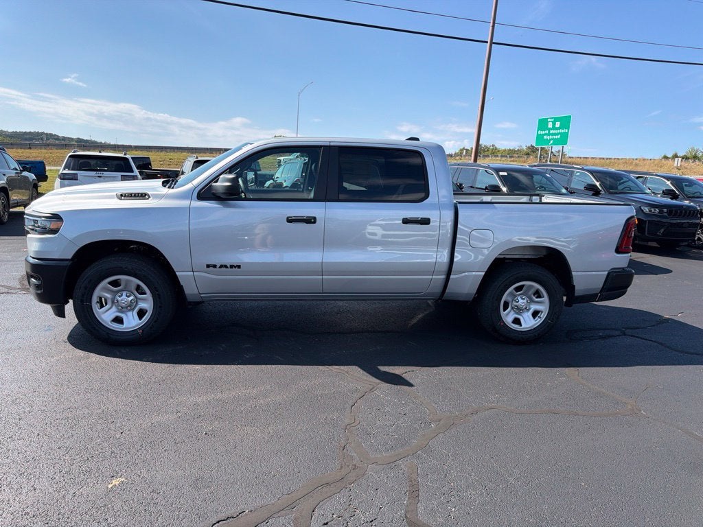 2027 RAM Ram 1500 RAM 1500 TRADESMAN CREW CAB 4X4 5'7' BOX