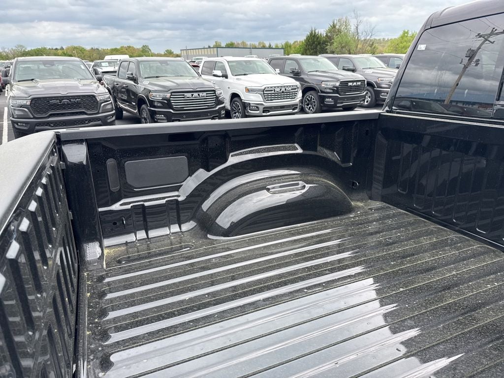 2026 RAM Ram 1500 RAM 1500 EXPRESS CREW CAB 4X4 5'7' BOX