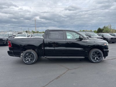 2026 RAM Ram 1500 RAM 1500 EXPRESS CREW CAB 4X4 5'7' BOX