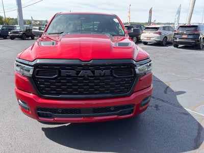 2027 RAM Ram 1500 RAM 1500 EXPRESS CREW CAB 4X4 5'7' BOX