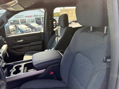 2027 RAM Ram 1500 RAM 1500 EXPRESS CREW CAB 4X4 5'7' BOX