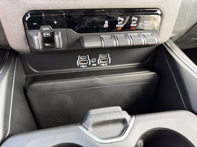 2027 RAM Ram 1500 RAM 1500 EXPRESS CREW CAB 4X4 5'7' BOX