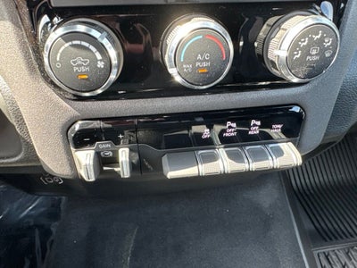 2026 RAM Ram 1500 RAM 1500 WARLOCK CREW CAB 4X4 5'7' BOX