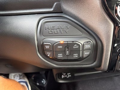 2027 RAM Ram 2500 RAM 2500 TRADESMAN CREW CAB 4X4 6'4' BOX