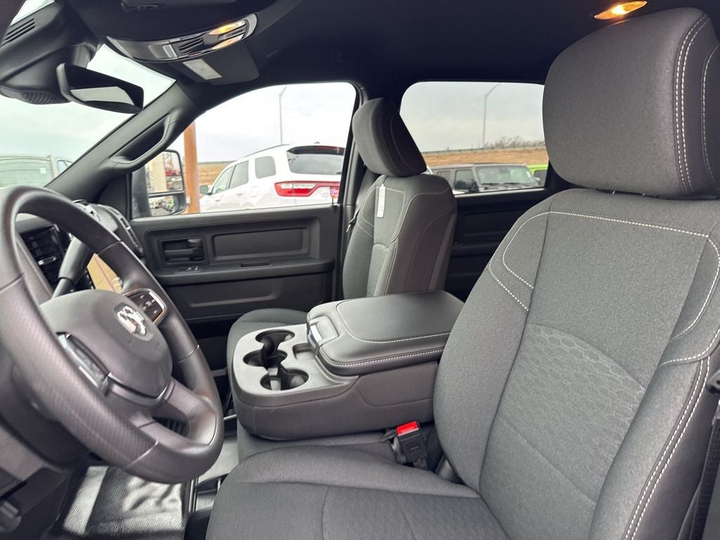 2026 RAM Ram 2500 RAM 2500 TRADESMAN CREW CAB 4X4 6'4' BOX