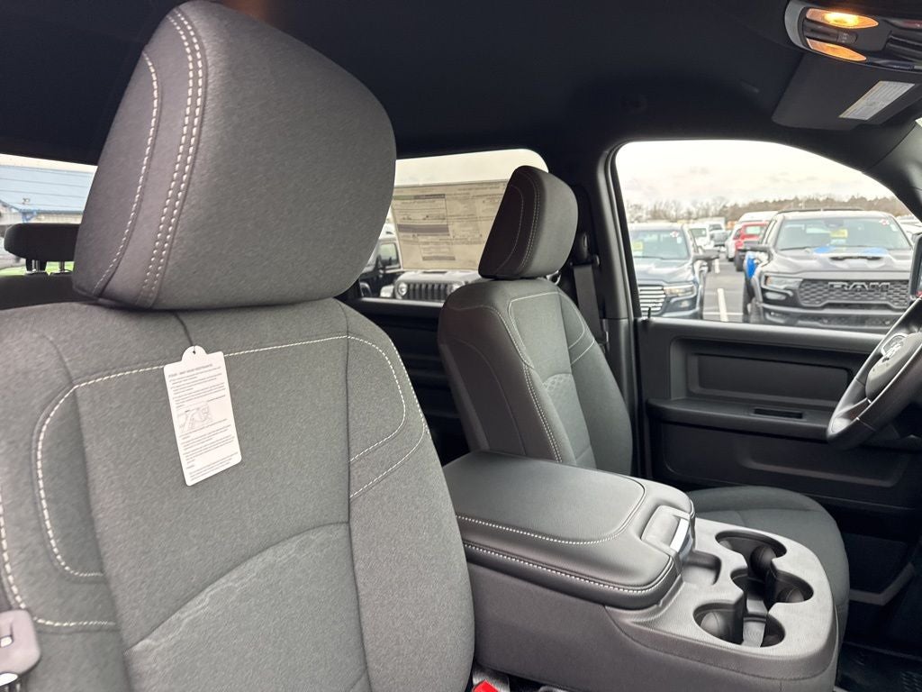 2026 RAM Ram 2500 RAM 2500 TRADESMAN CREW CAB 4X4 6'4' BOX