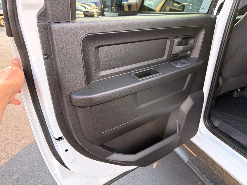 2027 RAM Ram 2500 RAM 2500 TRADESMAN CREW CAB 4X4 6'4' BOX