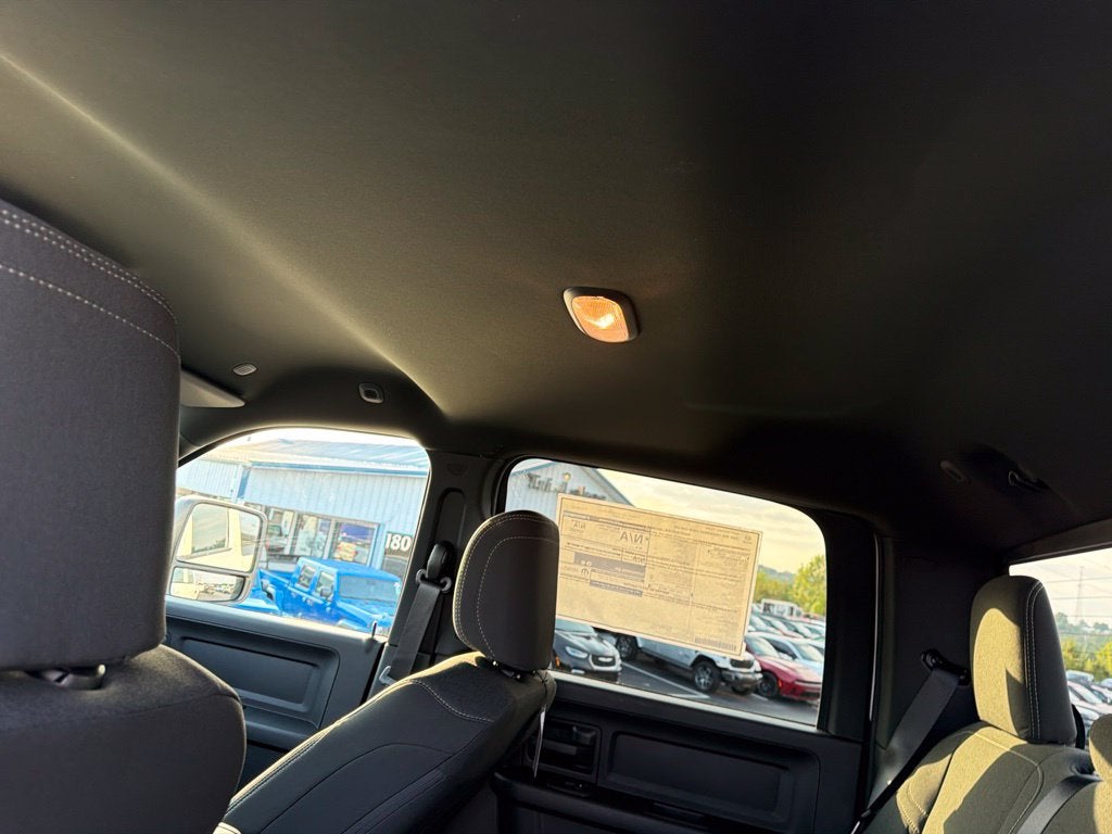 2027 RAM Ram 2500 RAM 2500 TRADESMAN CREW CAB 4X4 6'4' BOX