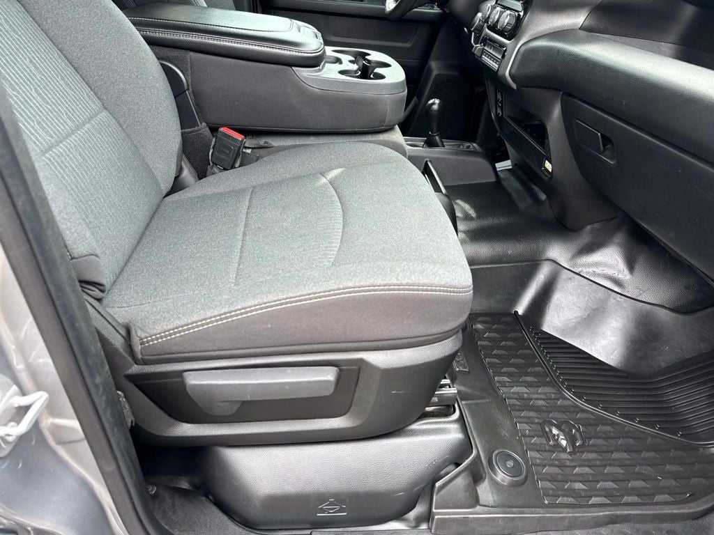 2023 RAM 2500 Tradesman Crew Cab 4x4 6'4' Box