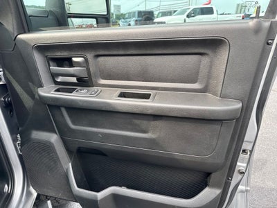 2023 RAM 2500 Tradesman Crew Cab 4x4 6'4' Box