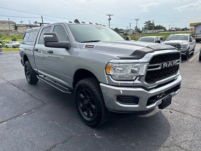 2023 RAM 2500 Tradesman Crew Cab 4x4 6'4' Box