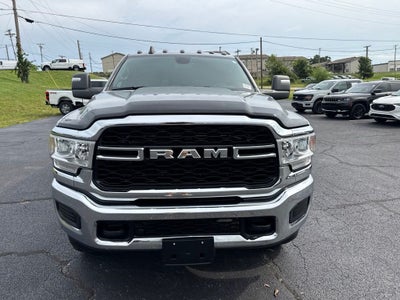 2023 RAM 2500 Tradesman Crew Cab 4x4 6'4' Box