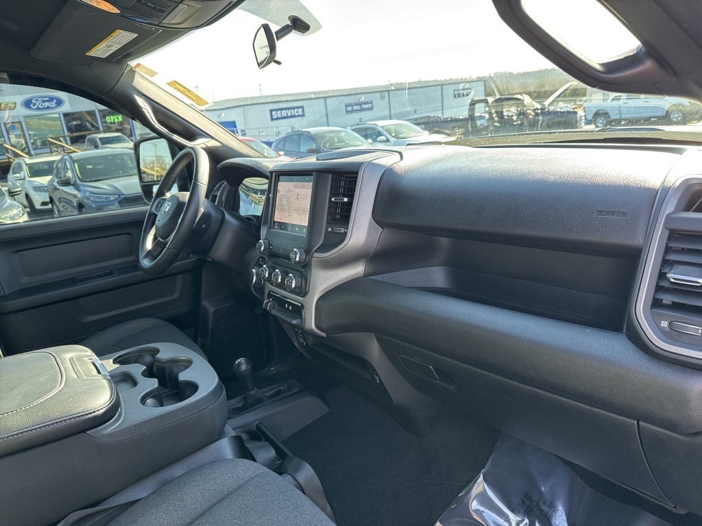 2024 RAM 2500 Tradesman Crew Cab 4x4 6'4' Box