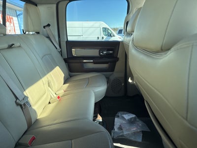 2018 RAM 2500 Laramie Crew Cab 4x4 6'4' Box