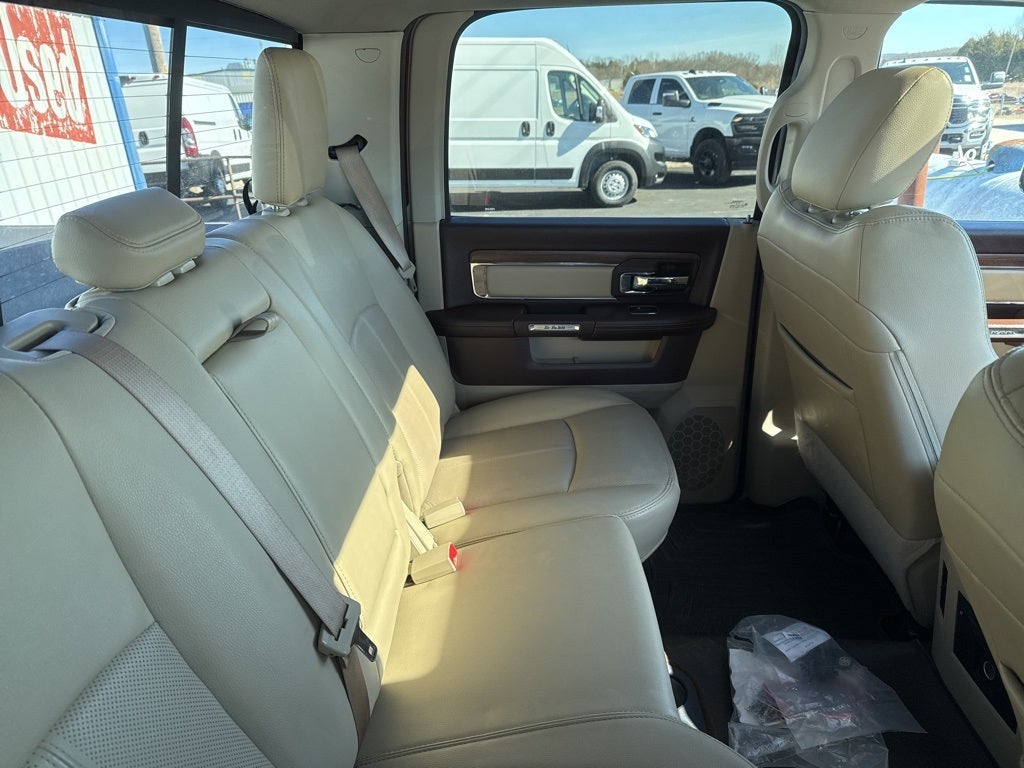 2018 RAM 2500 Laramie Crew Cab 4x4 6'4' Box