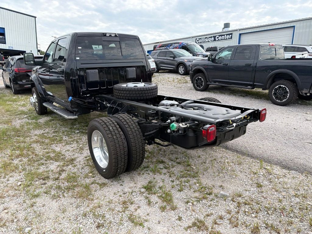 2026 RAM Ram 5500 Chassis Cab RAM 5500 BIG HORN CHASSIS CREW CAB 4X4 60' CA