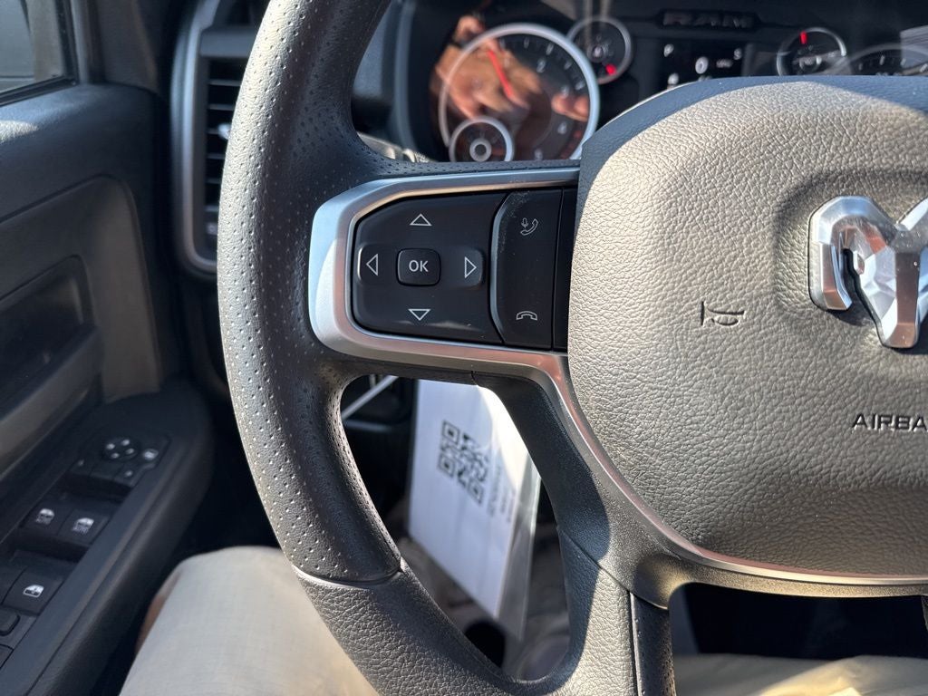 2026 RAM Ram 5500 Chassis Cab RAM 5500 TRADESMAN CHASSIS CREW CAB 4X4 84' CA