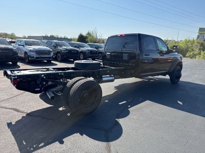 2026 RAM Ram 5500 Chassis Cab RAM 5500 TRADESMAN CHASSIS CREW CAB 4X4 84' CA