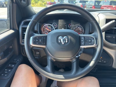 2026 RAM Ram 5500 Chassis Cab RAM 5500 TRADESMAN CHASSIS CREW CAB 4X4 84' CA