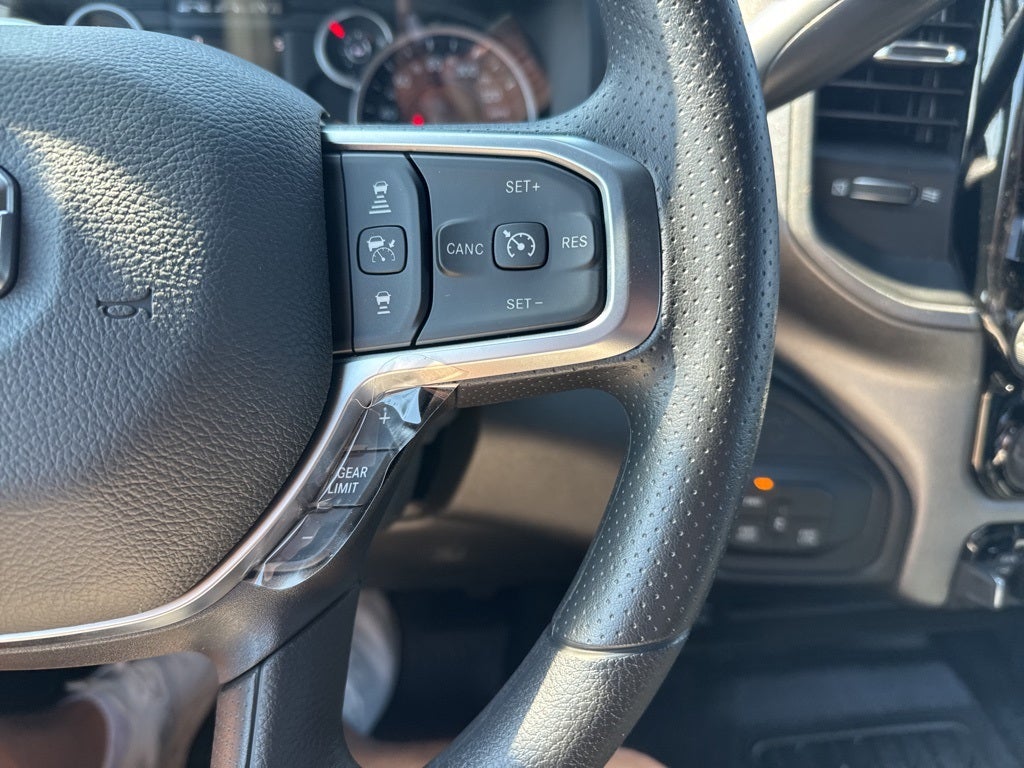 2026 RAM Ram 5500 Chassis Cab RAM 5500 TRADESMAN CHASSIS CREW CAB 4X4 84' CA