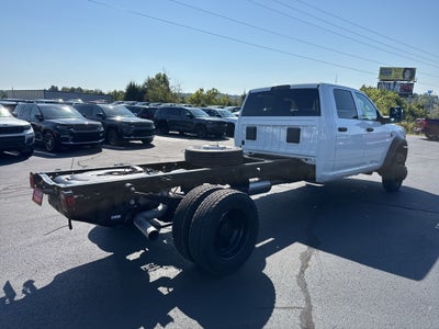 2026 RAM Ram 5500 Chassis Cab RAM 5500 TRADESMAN CHASSIS CREW CAB 4X4 84' CA