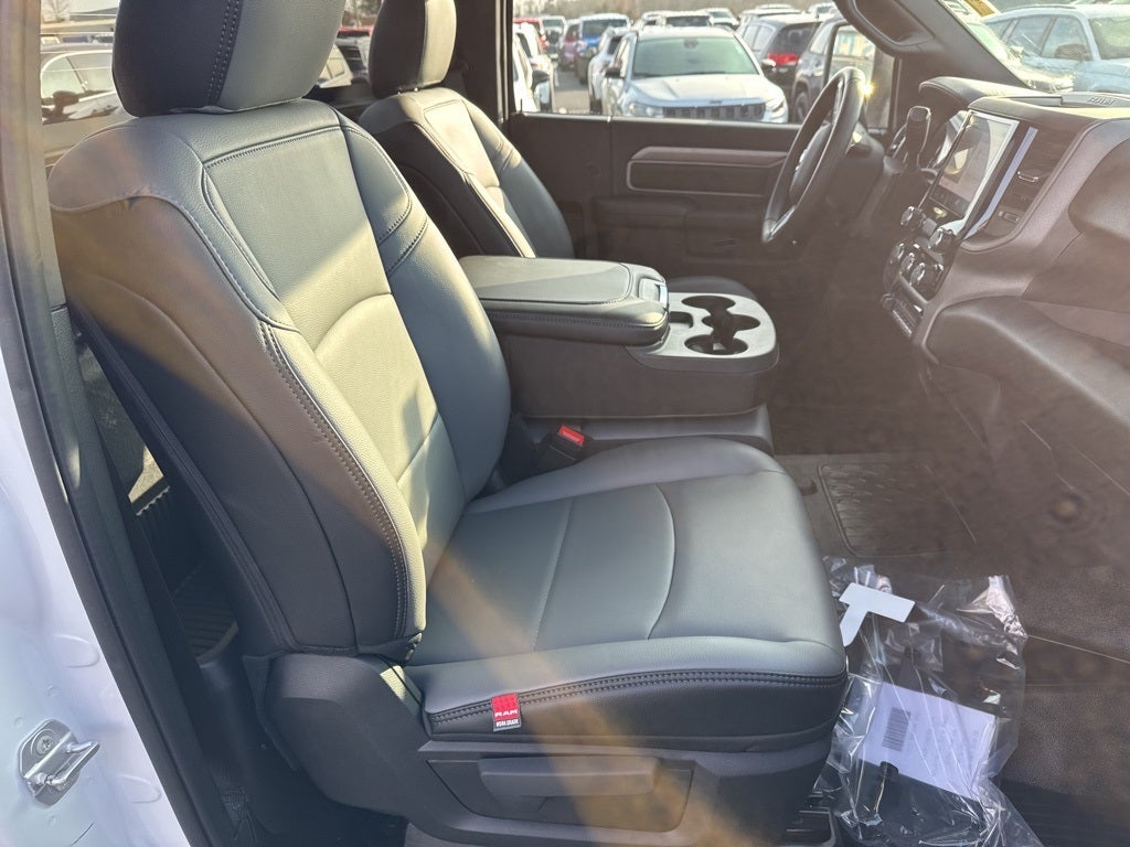 2026 RAM Ram 3500 Chassis Cab RAM 3500 TRADESMAN CHASSIS REGULAR CAB 4X4 60' CA