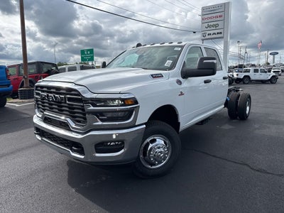 2026 RAM Ram 3500 Chassis Cab RAM 3500 TRADESMAN CREW CAB CHASSIS 4X4 60' CA