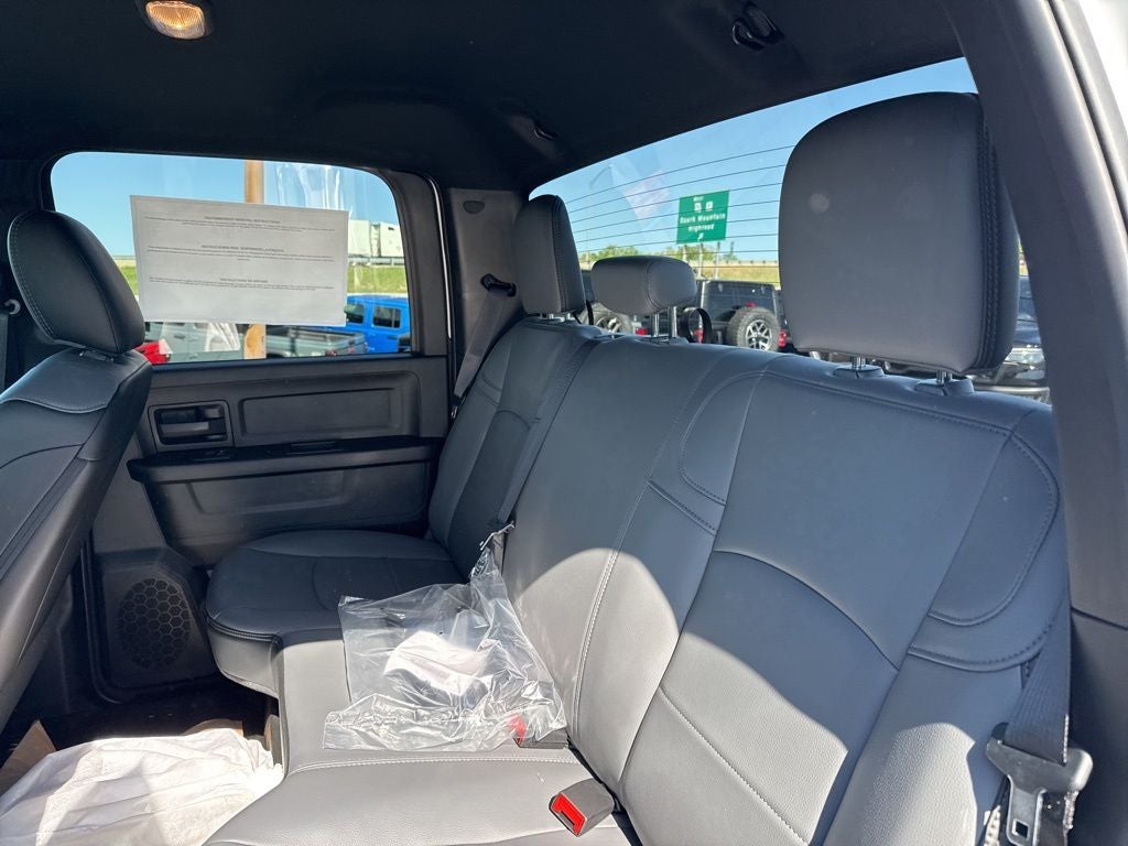 2026 RAM Ram 3500 Chassis Cab RAM 3500 TRADESMAN CREW CAB CHASSIS 4X4 60' CA