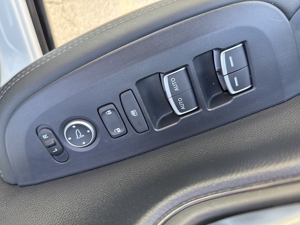 2024 Honda HR-V 2WD EX-L