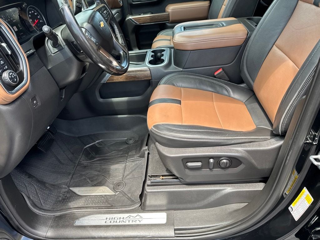2022 Chevrolet Silverado 1500 LTD 4WD Crew Cab Short Bed High Country