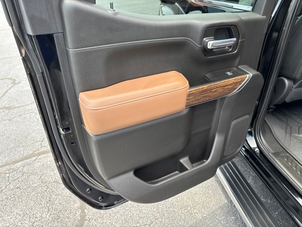 2022 Chevrolet Silverado 1500 LTD 4WD Crew Cab Short Bed High Country