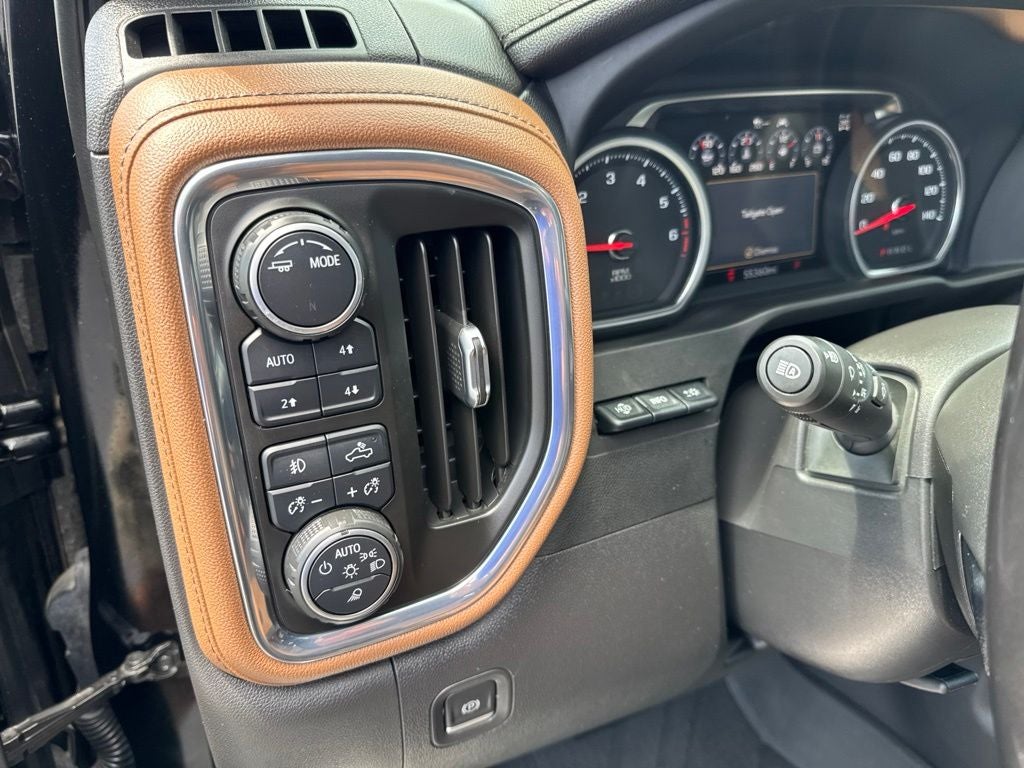 2022 Chevrolet Silverado 1500 LTD 4WD Crew Cab Short Bed High Country