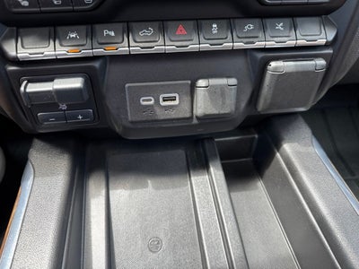 2022 Chevrolet Silverado 1500 LTD 4WD Crew Cab Short Bed High Country