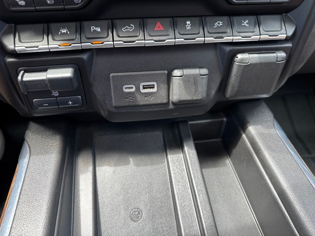 2022 Chevrolet Silverado 1500 LTD 4WD Crew Cab Short Bed High Country