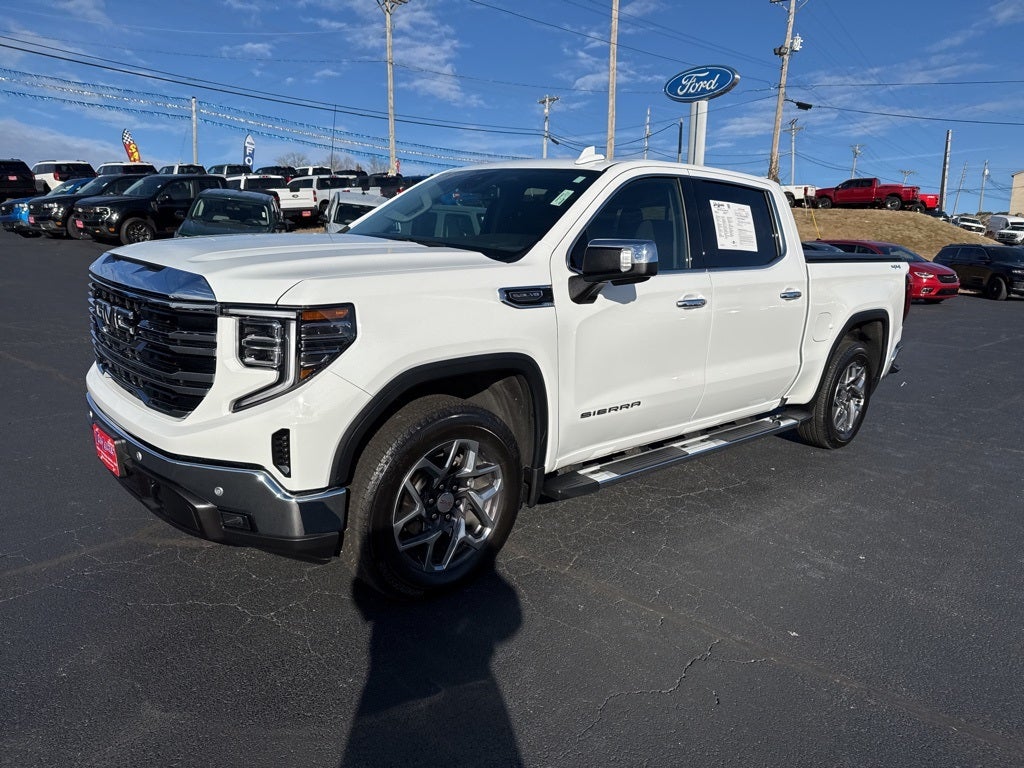 2025 GMC Sierra 1500 4WD Crew Cab Short Box SLT