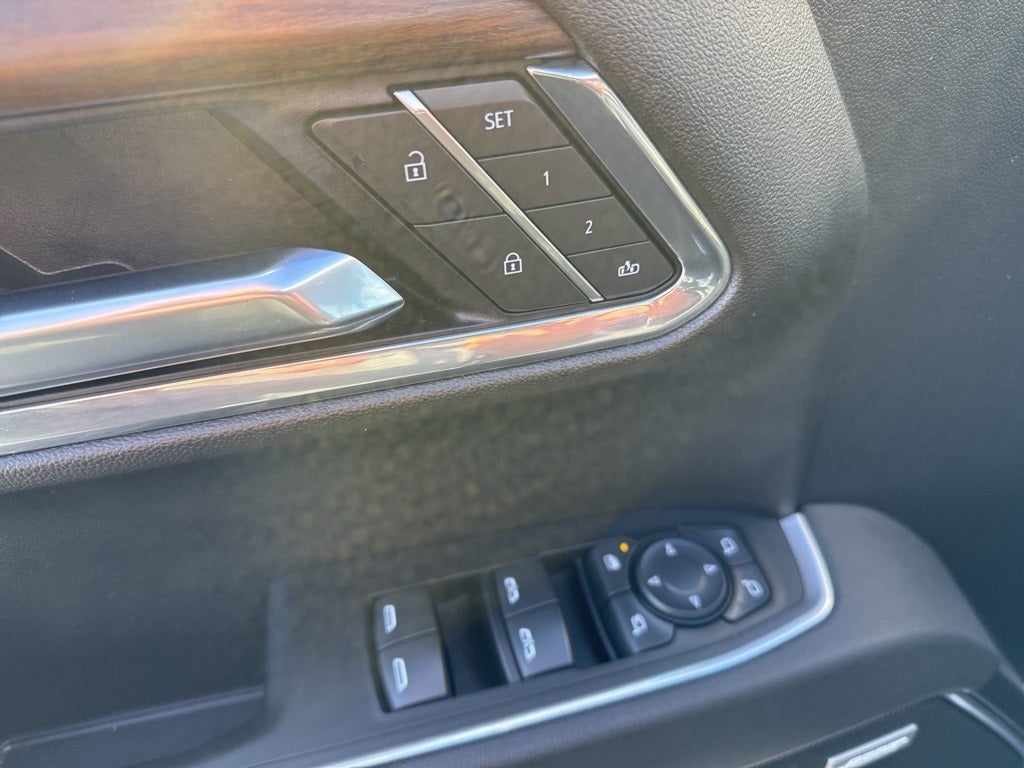 2025 GMC Sierra 1500 4WD Crew Cab Short Box SLT