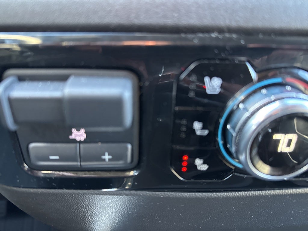 2025 GMC Sierra 1500 4WD Crew Cab Short Box SLT